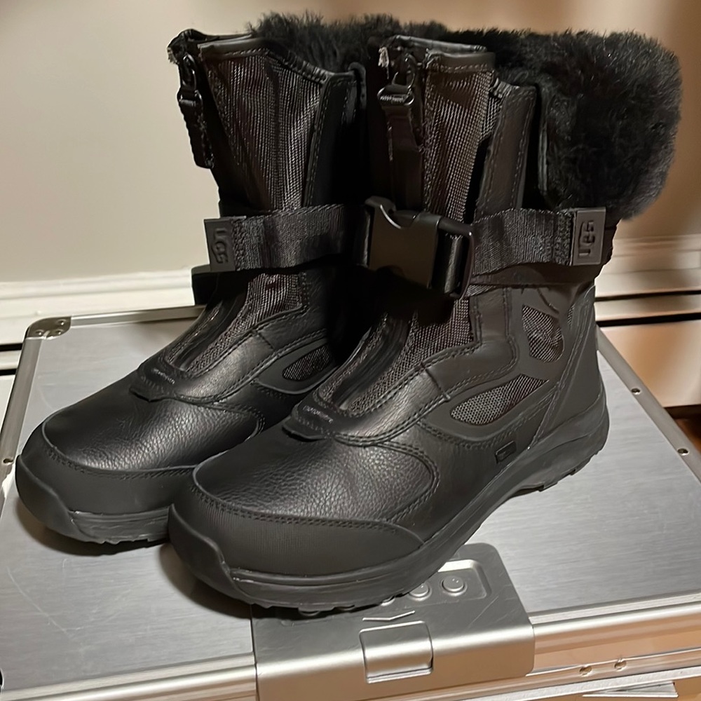 Ugg winter boots